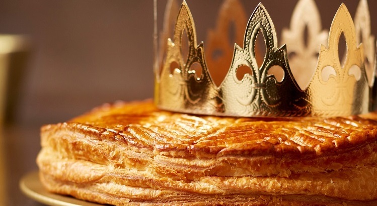 4 fèves pour galette des rois en porcelaine pour l'Epiphanie