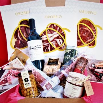 Pata negra de Bellota gourmet gift hamper