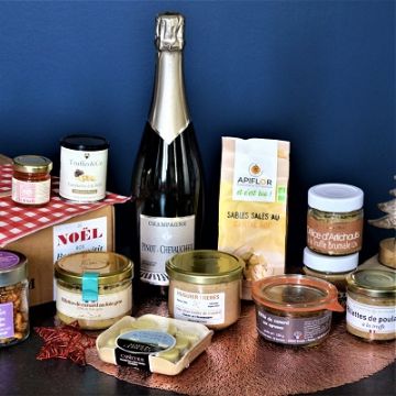 FRENCH CHAMPAGNE DELUXE CHRISTMAS HAMPER