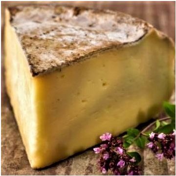 Tomme de Chèvre fermière des Pyrénées à la pâte tendre et parfumée (150 g, sous vide)