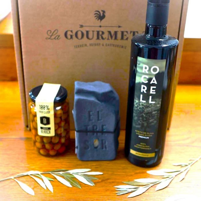 Un Coffret cadeau de dégustation d'huiles d'olives vierge extra unique et  surprise