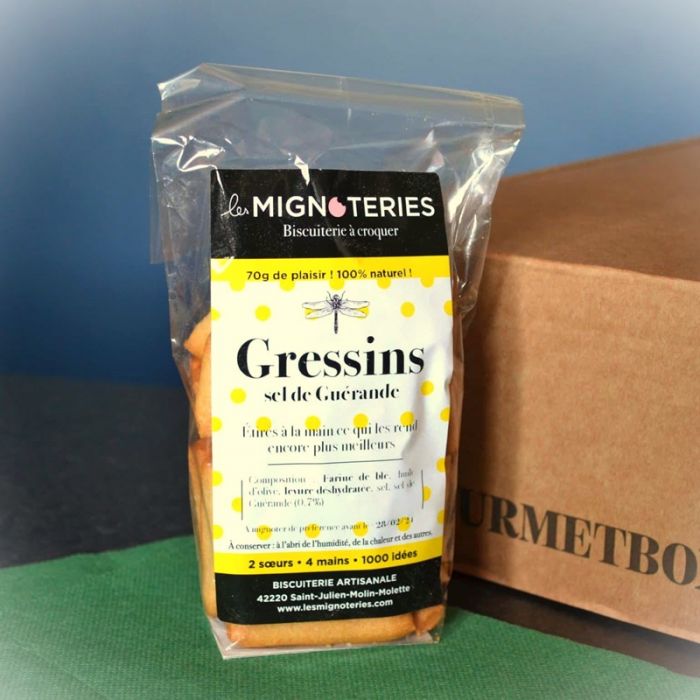 Pork-free and alcohol-free gourmet hamper