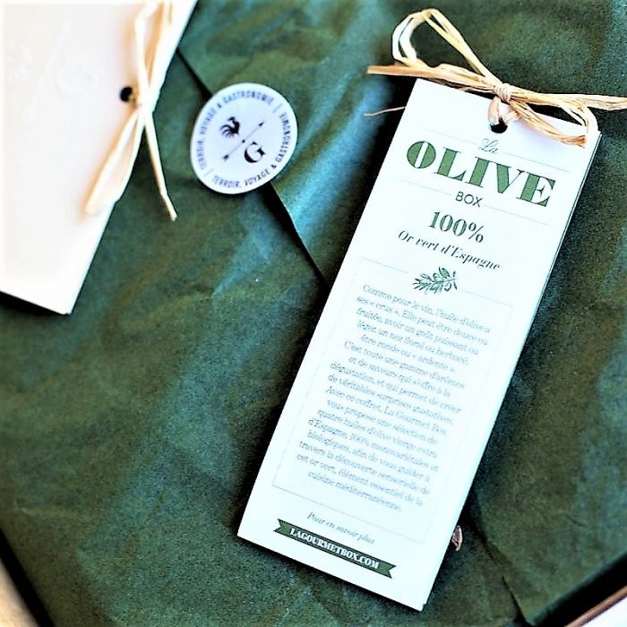 DELUXE OLIVE OIL GOURMET GIFT BOX