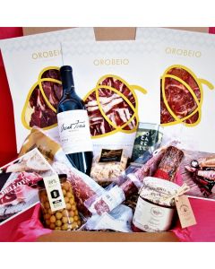 Pata negra de Bellota gourmet gift hamper