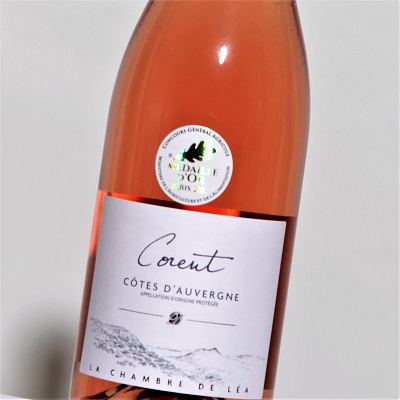 Vino rosado cesta gourmet francesa de Cantal por La Gourmet Box
