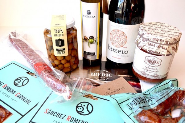 The Iberian food and wine gift box Box