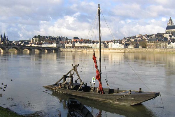 transport-vin-gabare-loire-orleans-vinaigre